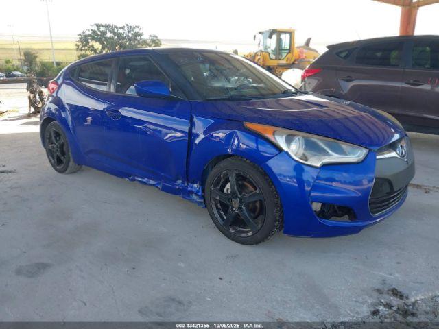  Salvage Hyundai VELOSTER