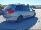 Toyota Sienna Le Image 4