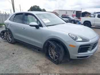 Salvage Porsche Cayenne