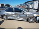 Toyota Camry Le Image 15