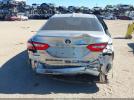 Toyota Camry Le Image 12