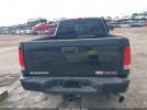 GMC Sierra 2500 Denali Image 16