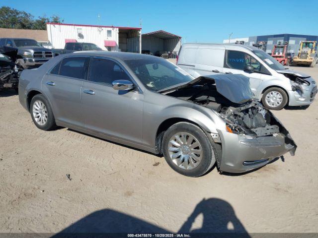  Salvage Chrysler 300
