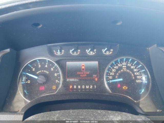 Ford F-150 Xlt Image 2