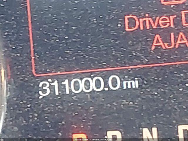 Ford F-150 Xlt Image 9