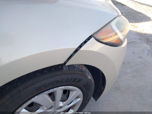 Hyundai ELANTRA Se Image 10