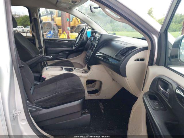 Dodge Grand Caravan Sxt Image 12