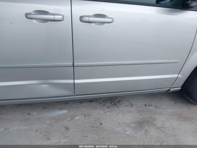 Dodge Grand Caravan Sxt Image 4