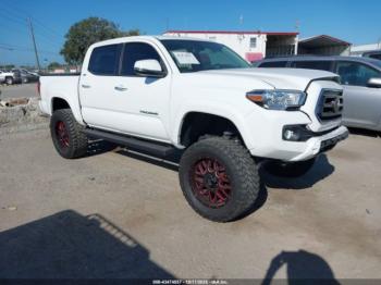  Salvage Toyota Tacoma