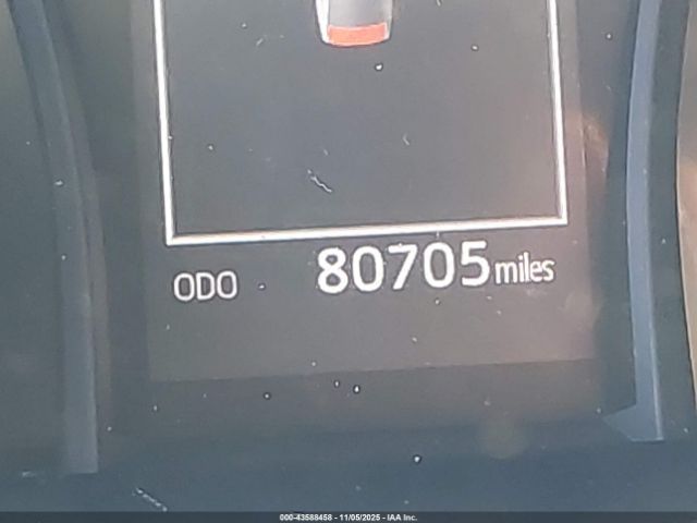 Toyota Camry Se Image 15