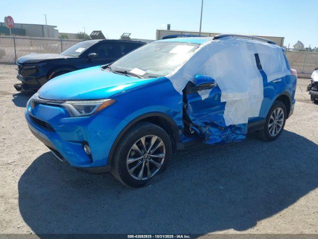 Toyota RAV4 Limited Image 5