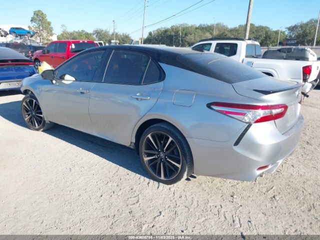 Toyota Camry Xse Image 4