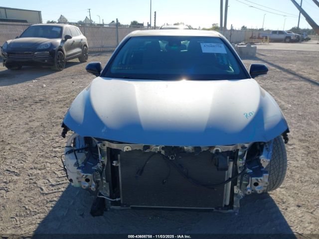 Toyota Camry Xse Image 14