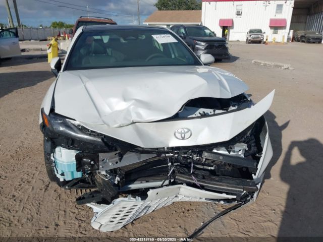 Toyota Camry Xse Image 10