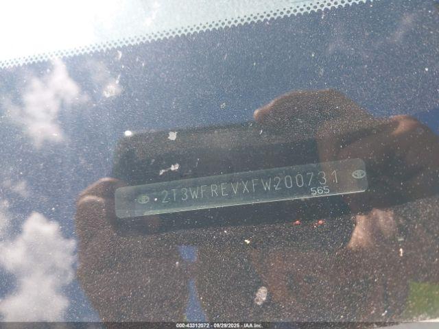 Toyota RAV4 Xle Image 12