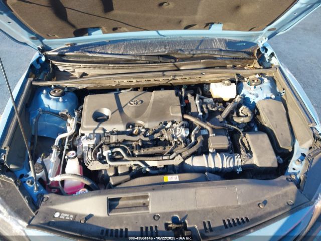 Toyota Camry Se Image 10