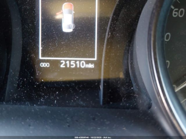 Toyota Camry Se Image 9