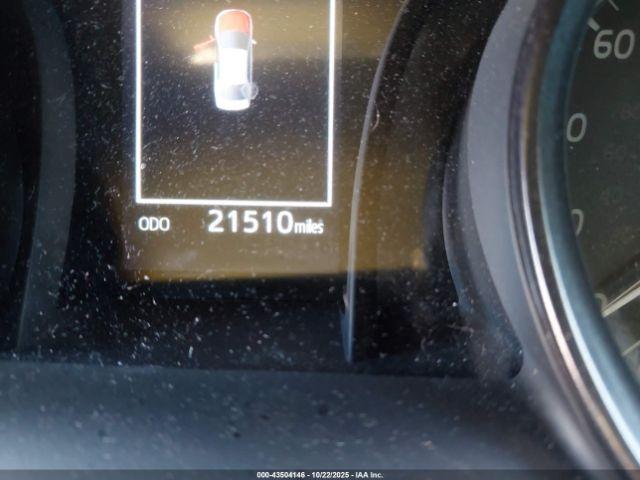 Toyota Camry Se Image 9