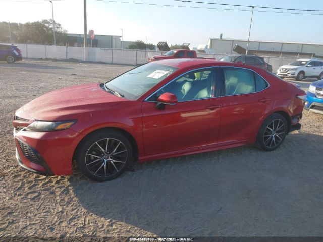 Toyota Camry Se Image 4