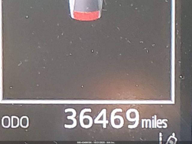 Toyota Camry Se Image 5