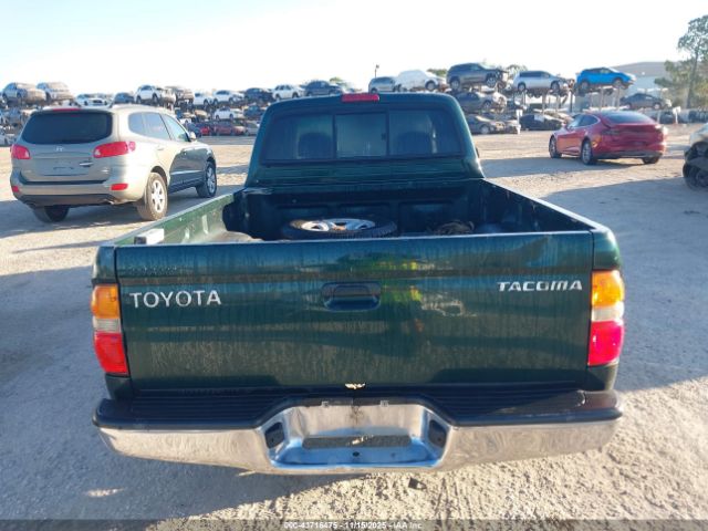 Toyota Tacoma Image 15
