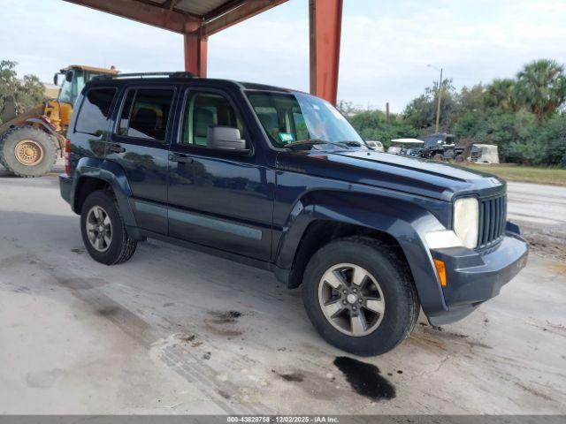  Salvage Jeep Liberty
