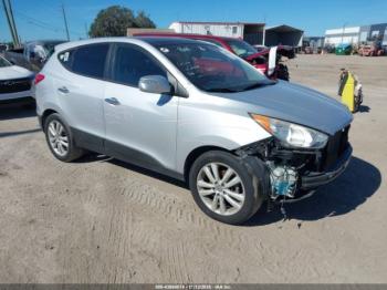 Salvage Hyundai TUCSON