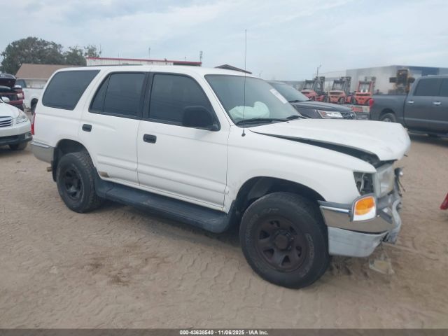 Toyota 4Runner Image 1
