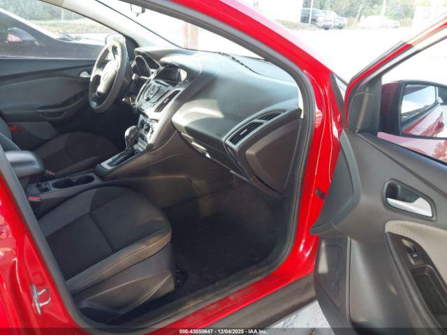 Ford Focus Se Image 9