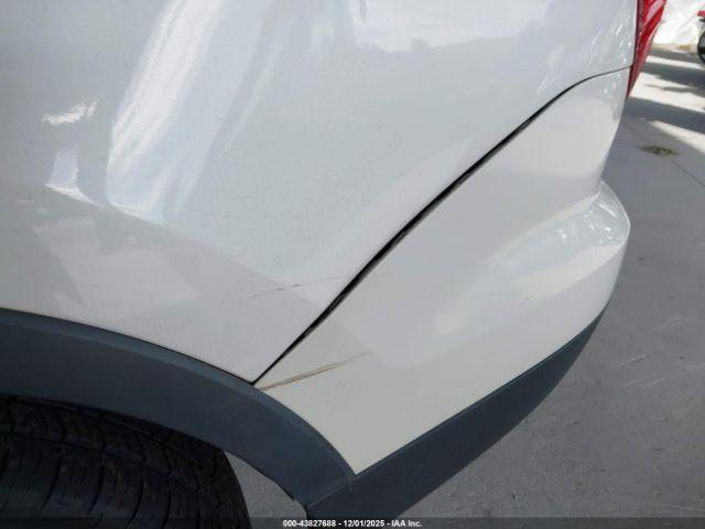 Ford Explorer Limited Image 13