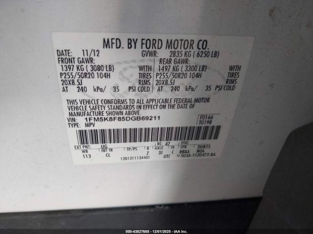 Ford Explorer Limited Image 11