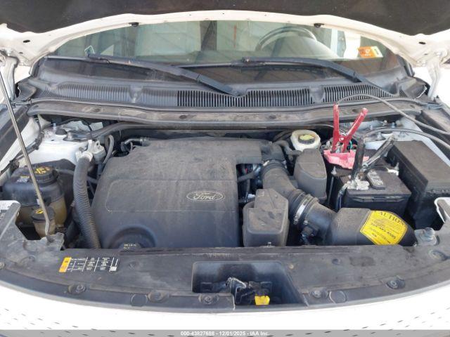 Ford Explorer Limited Image 14