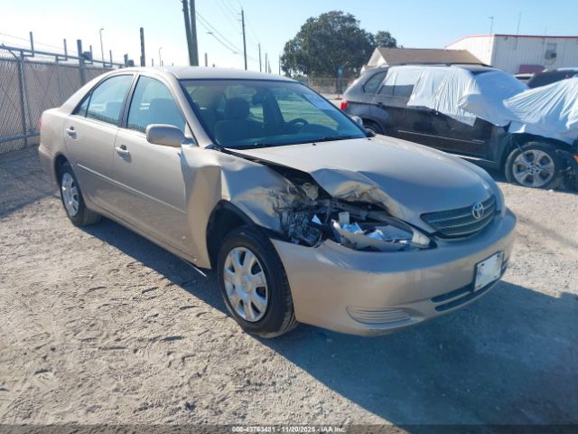 Toyota Camry Le Image 1