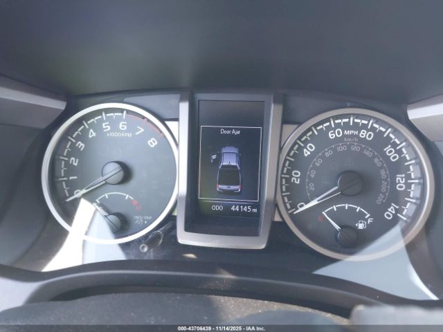 Toyota Tacoma Sr5 V6 Image 8