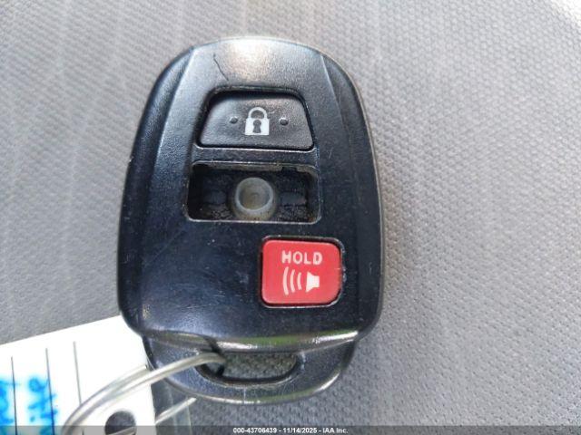 Toyota Tacoma Sr5 V6 Image 9