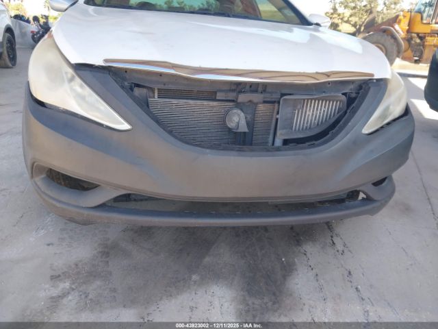 Hyundai SONATA Limited 2.0t Image 7