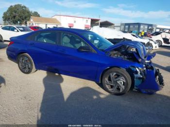  Salvage Hyundai ELANTRA