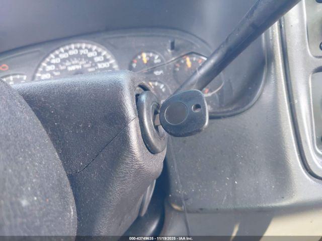 Chevrolet Silverado 2500 Lt2 Image 15