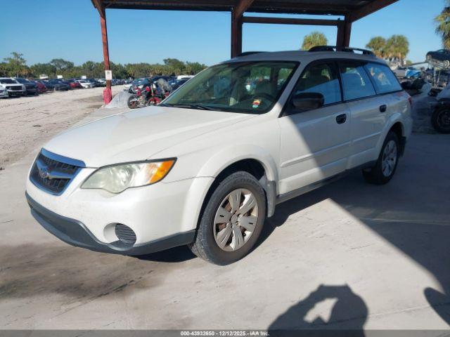 Subaru Outback 2.5i Image 7