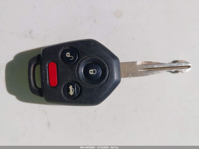 Subaru Outback 2.5i Image 8