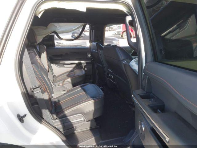 Ford Expedition Timberline Image 13