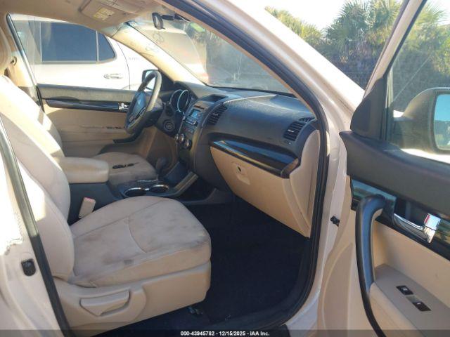 Kia Sorento Lx Image 10