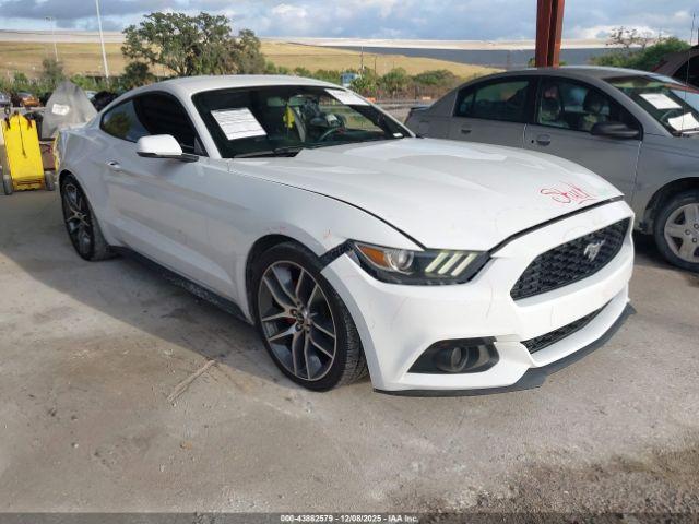  Salvage Ford Mustang