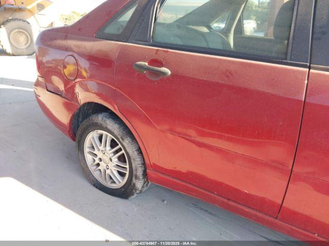 Ford Focus Zx4 Image 2