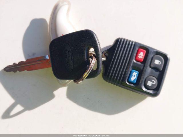 Ford Focus Zx4 Image 12