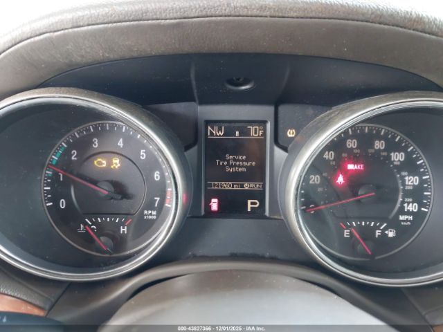 Jeep Grand Cherokee Overland Image 19