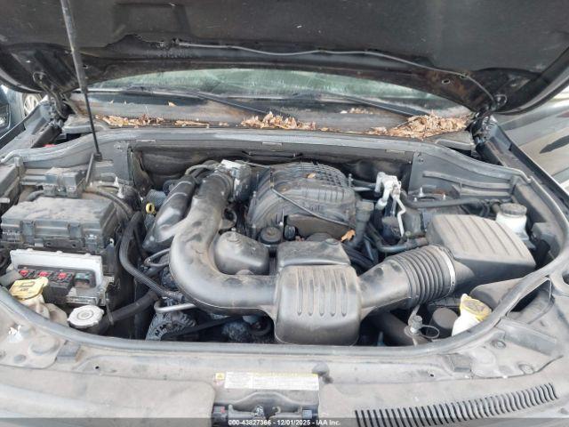 Jeep Grand Cherokee Overland Image 2