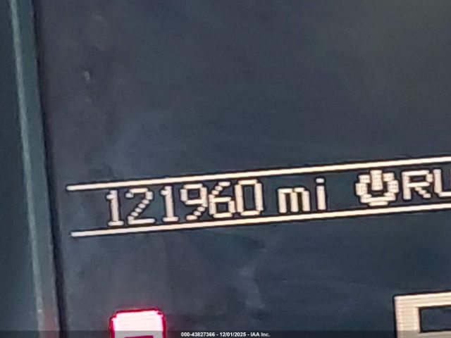 Jeep Grand Cherokee Overland Image 3