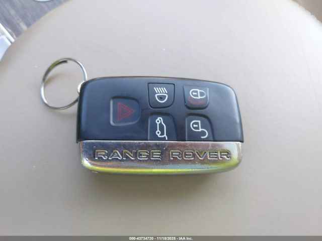 Land Rover Range Rover Sport 3.0l V6 Supercharged Hse Image 3