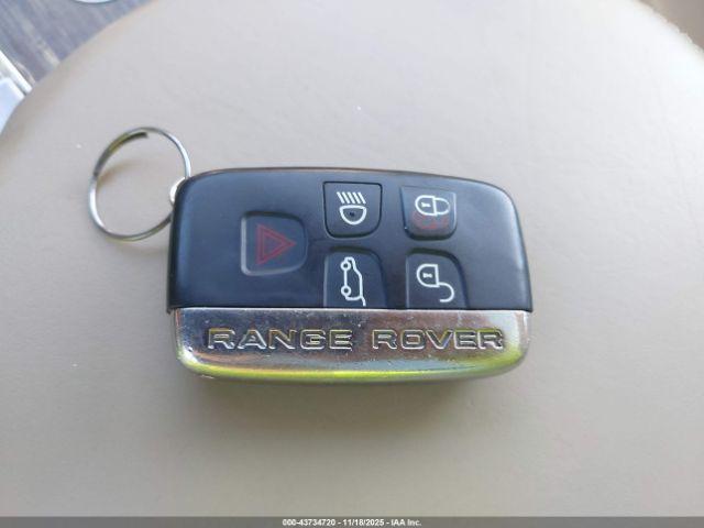 Land Rover Range Rover Sport 3.0l V6 Supercharged Hse Image 3